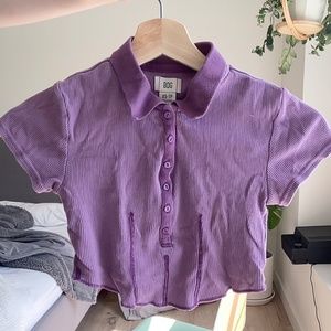 Cropped buttoned  t-shirt